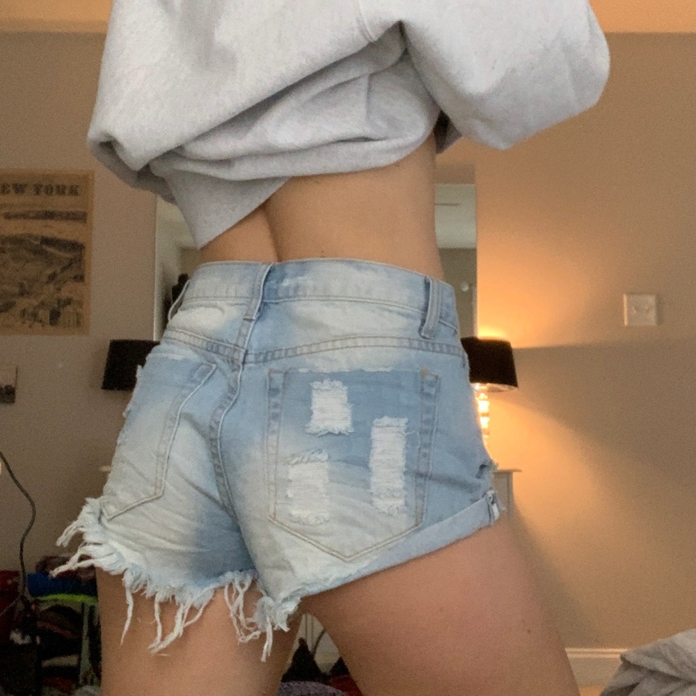 Showpo denim shorts size 0